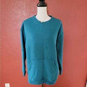 Danskin sweet shirt 